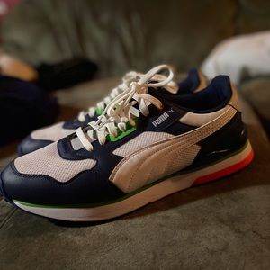 PUMA Men's R78 FUTR Sneaker, Peacoat White White